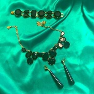 Kate Spade ♠️ jewelry set necklace and bracelet! Earrings is a free gift not KS